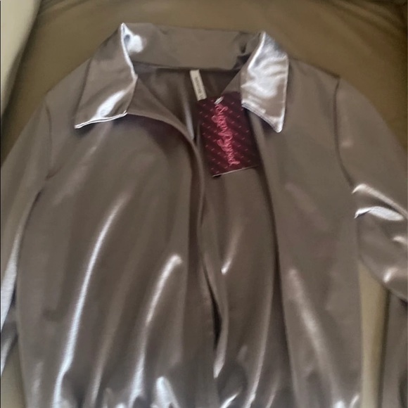 Satin 2 piece pantsuit - Picture 3 of 5